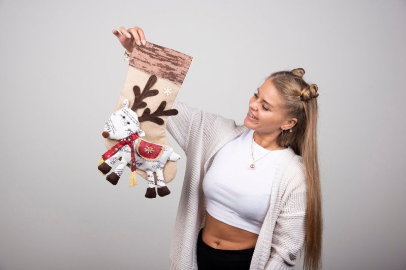 Машинная вышивка - создаем новогоднее настроение